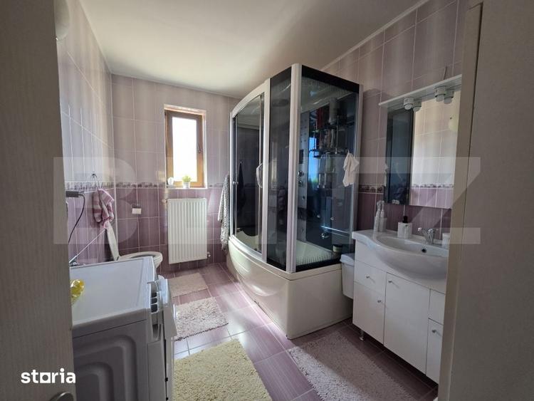 Casă cu 5 camere cu Teren 500 Mp în Titulescu
