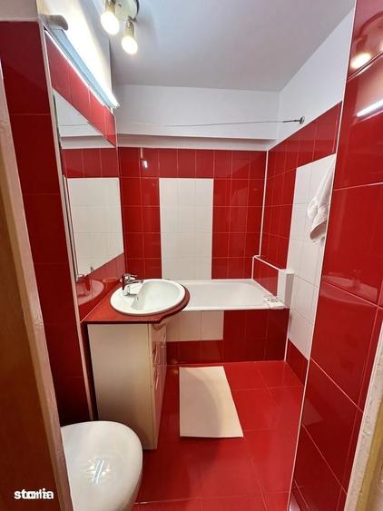 Apartament cu 3 camere decomandat în Titulescu