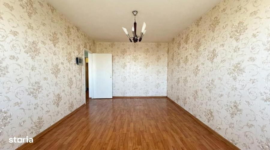 Apartament cu 3 camere decomandat în Rahova