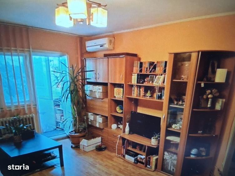 Apartament cu 2 camere semidecomandat în Pantelimon