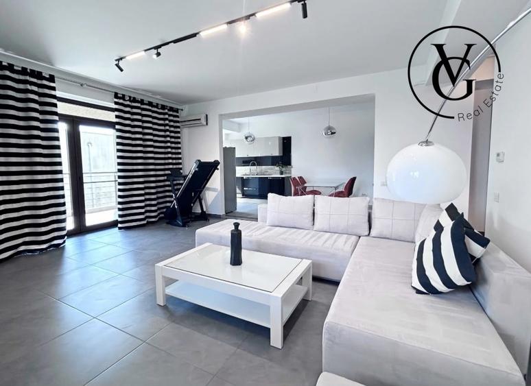Apartament cu 3 camere decomandat, mobilat în Băneasa