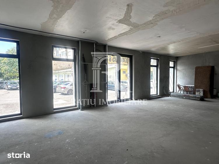 Spațiu comercial, de 70 mp, în Rogerius