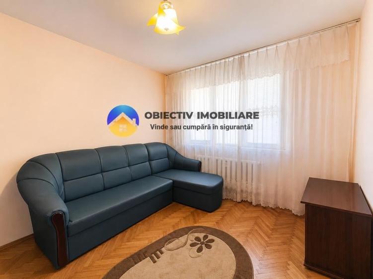 Apartament cu 3 camere decomandat în Dărmănești