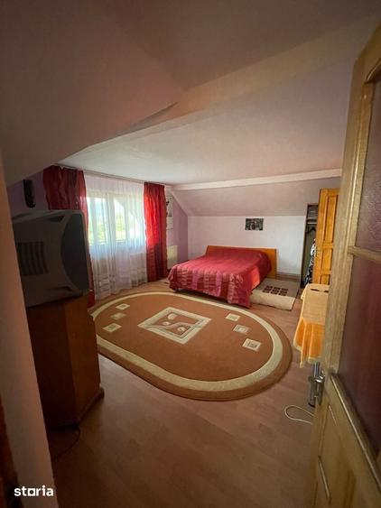 Casă cu 3 camere cu Teren 600 Mp în Central