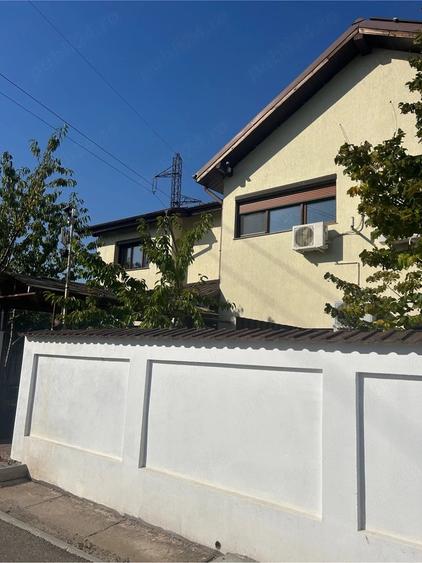 Casă cu Teren 45 Mp în Central