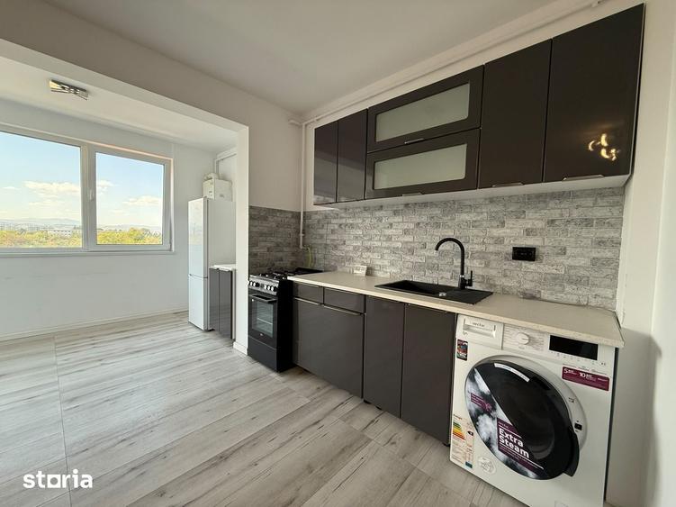 Apartament cu 3 camere decomandat în Florești