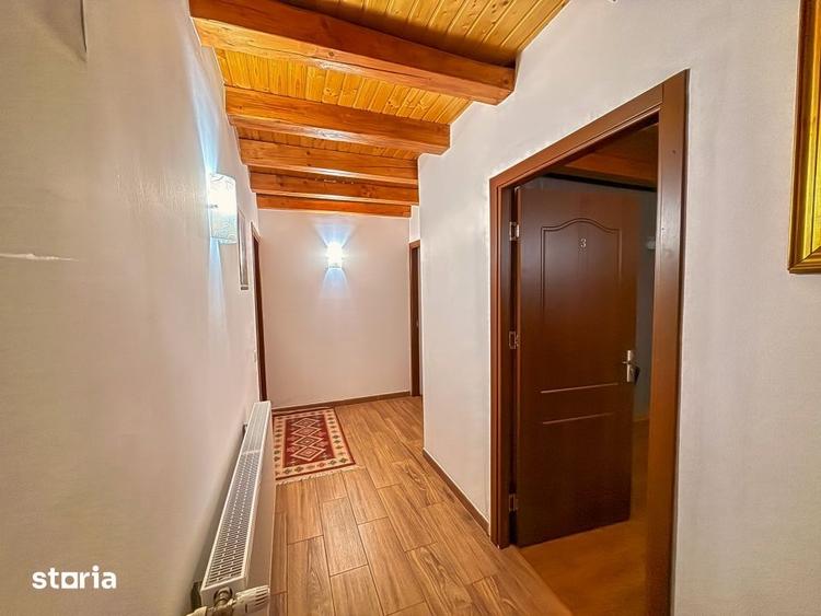 Casă cu 8 camere cu Teren 1318 Mp în Alexandru cel Bun