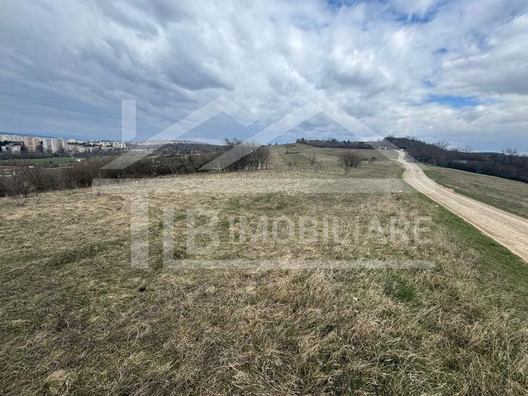 Teren Construcții intravilan de 1400 mp, în Calea Sighisoarei