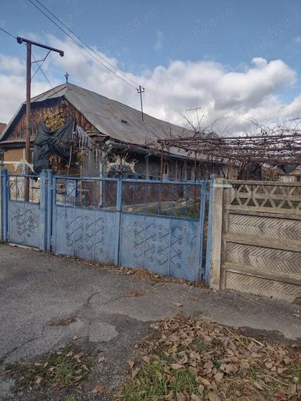 Casă cu 3 camere cu Teren 1000 Mp în Central