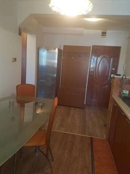 De inchiriat Apartament 2 camere - 2