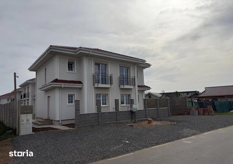 Casă cu 3 camere cu Teren 200 Mp în Sânandrei