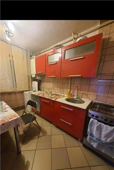 Apartament cu 3 camere decomandat, mobilat în Șagului