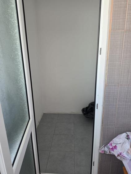Apartament cu 2 camere semidecomandat în Titan