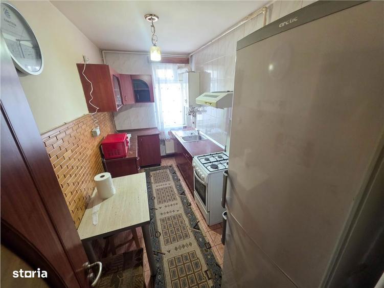 Apartament cu 2 camere decomandat în Dâmbu Pietros