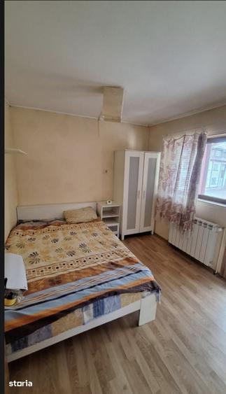 Casă cu 4 camere cu Teren 124 Mp în Rucăr