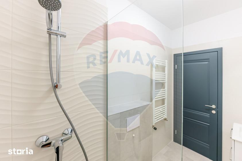 Apartament cu 3 camere decomandat în Șega