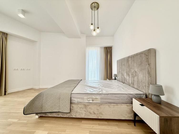 Apartament cu 3 camere decomandat, mobilat în Dămăroaia