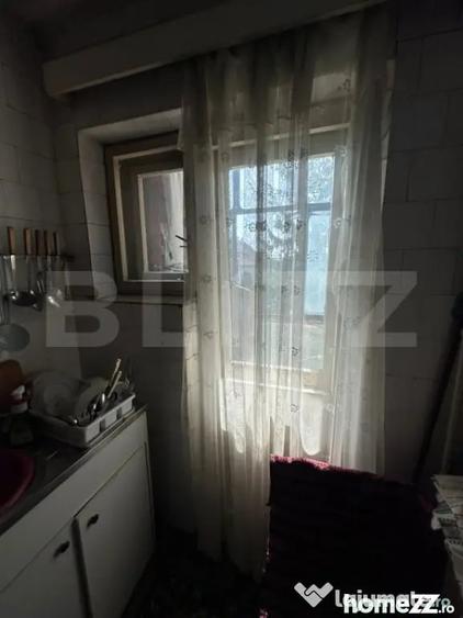 Apartament cu 3 camere decomandat, mobilat în Rădăuți