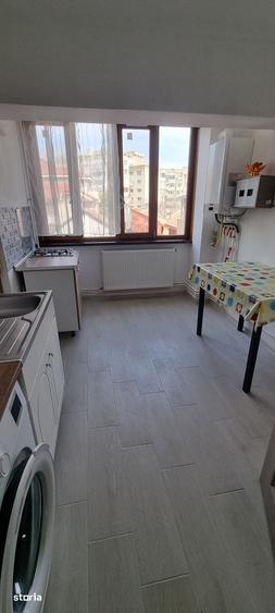 Garsonieră decomandată în Tomis II
