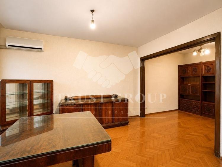 Apartament cu 2 camere semidecomandat în Sala Palatului