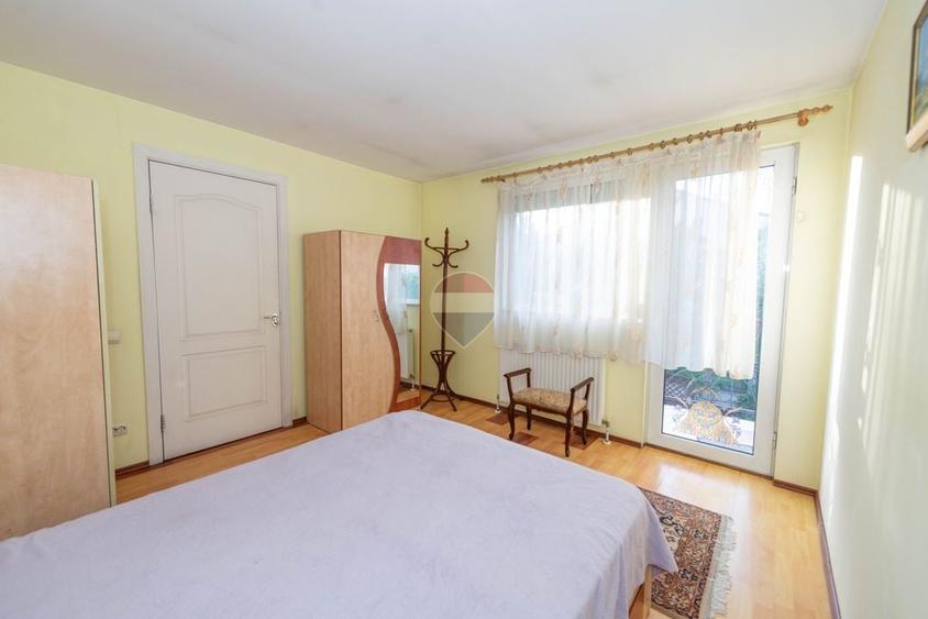 Casă individuală cu 3 camere cu Teren 540 Mp în Central