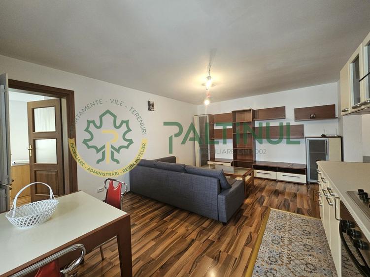 Apartament cu 3 camere decomandat în Ștrand