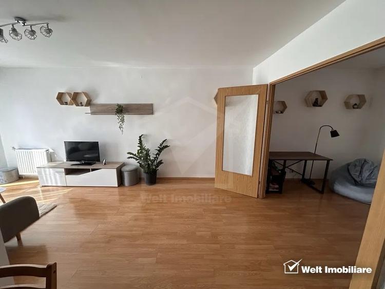 Apartament cu 3 camere semidecomandat, mobilat în Gheorgheni
