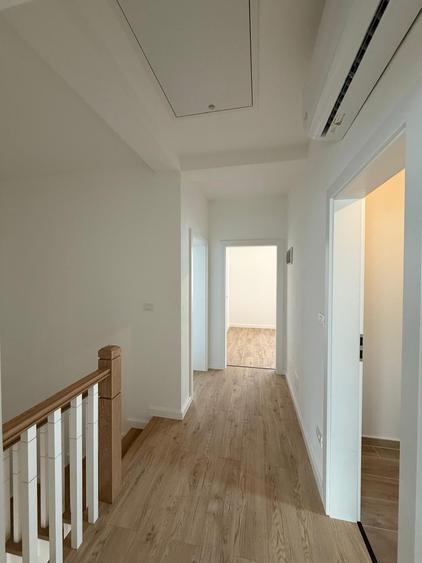 Duplex cu 4 camere cu Canalizare în Giroc