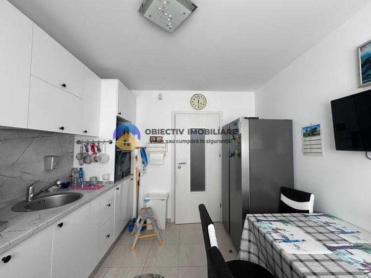 Apartament cu 2 camere decomandat, mobilat în Precista