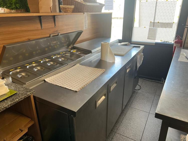 Spațiu comercial, de 30 mp, în Central