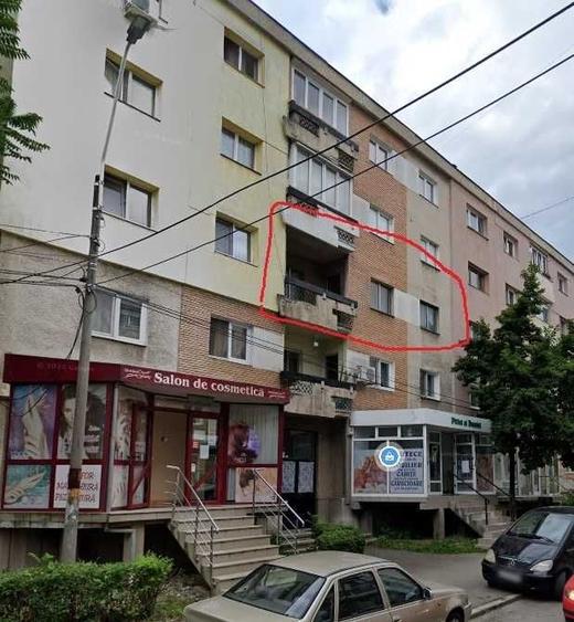 Vand apartament Deva, strada Ion Creanga, bloc 25, etaj 2. 4 camere - 3