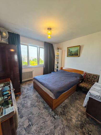 Apartament cu 3 camere decomandat în Brâncoveanu