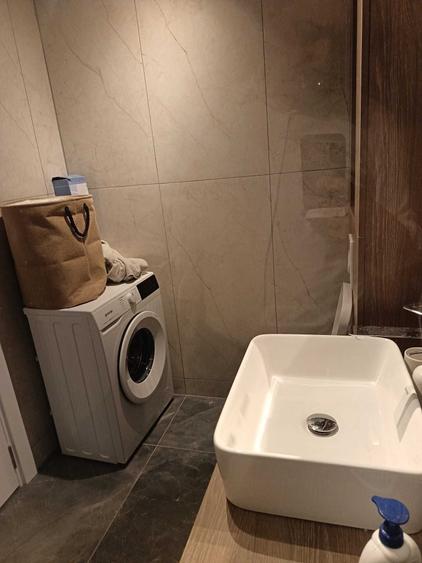 Apartament cu 2 camere decomandat în Exterior Vest