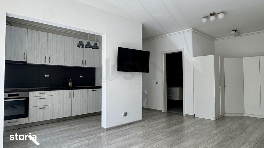 Apartament cu 4 camere în Central
