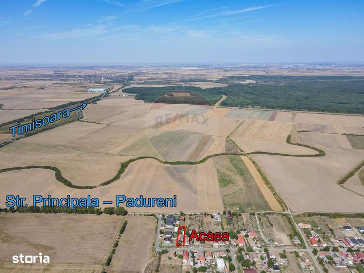Casă cu 6 camere cu Teren 638 Mp în Pădureni
