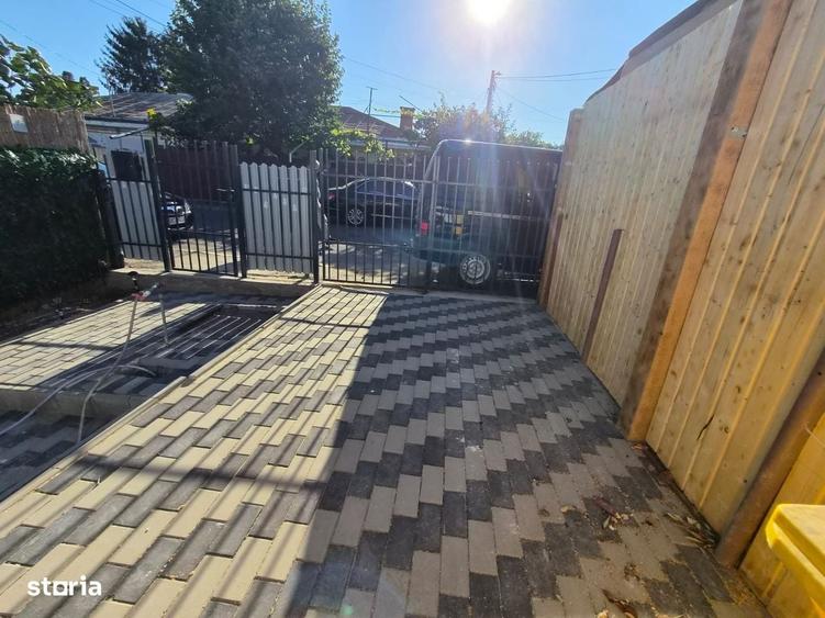 Casă cu 3 camere cu Teren 102 Mp în CFR