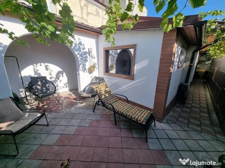 Casă cu 3 camere cu Teren 150 Mp în Faleza Nord