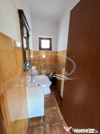 Casă cu 5 camere cu Teren 350 Mp în Central