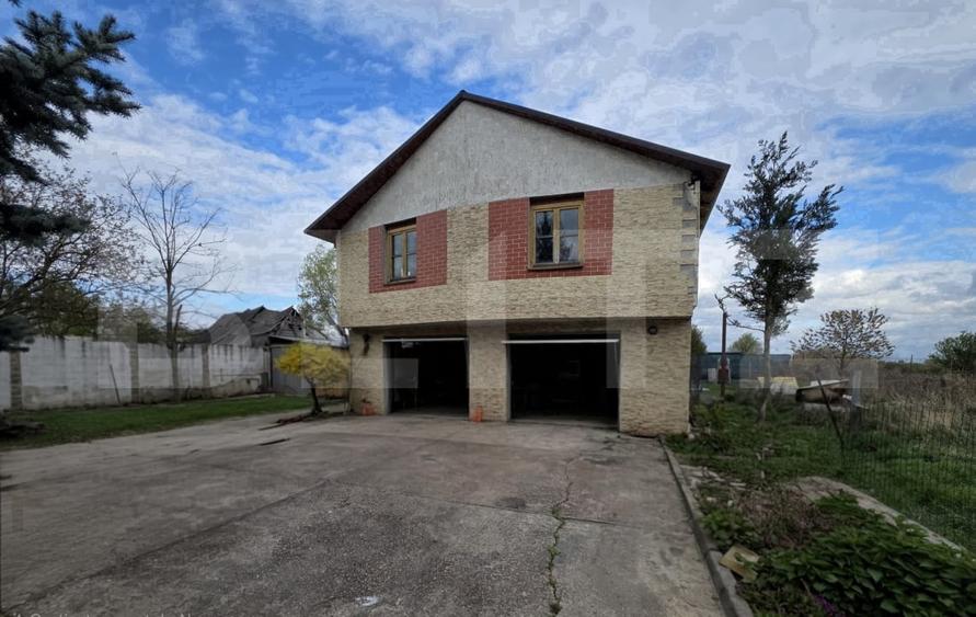 Casă individuală cu 2 camere cu Teren 900 Mp în Lucian Blaga