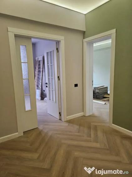 Apartament cu 3 camere semidecomandat în Ultracentral