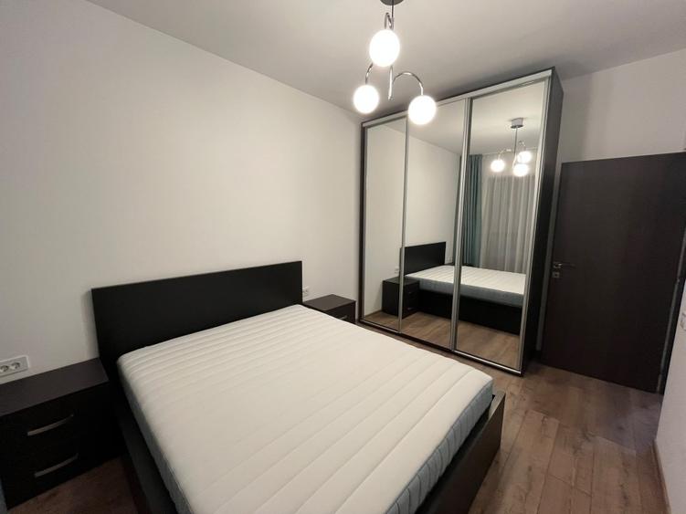 Apartament cu 2 camere semidecomandat, mobilat în Lujerului