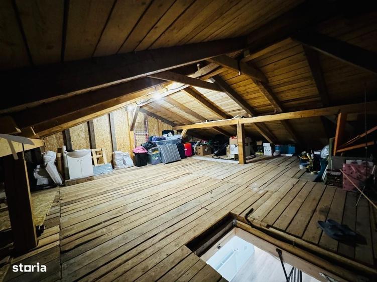 Casă cu 4 camere cu Teren 253 Mp în Sânpetru