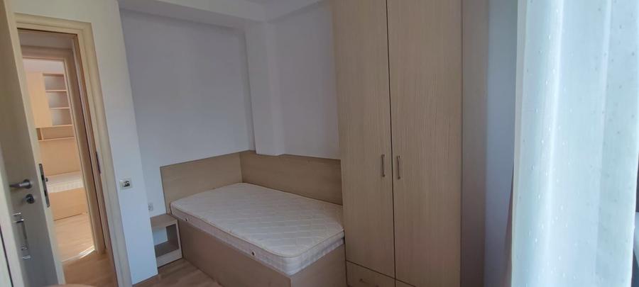 Duplex cu 4 camere cu Canalizare în Prelungirea Ghencea