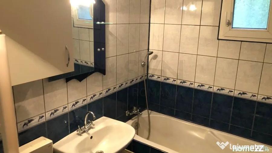 Apartament cu 4 camere decomandat în Apărătorii Patriei
