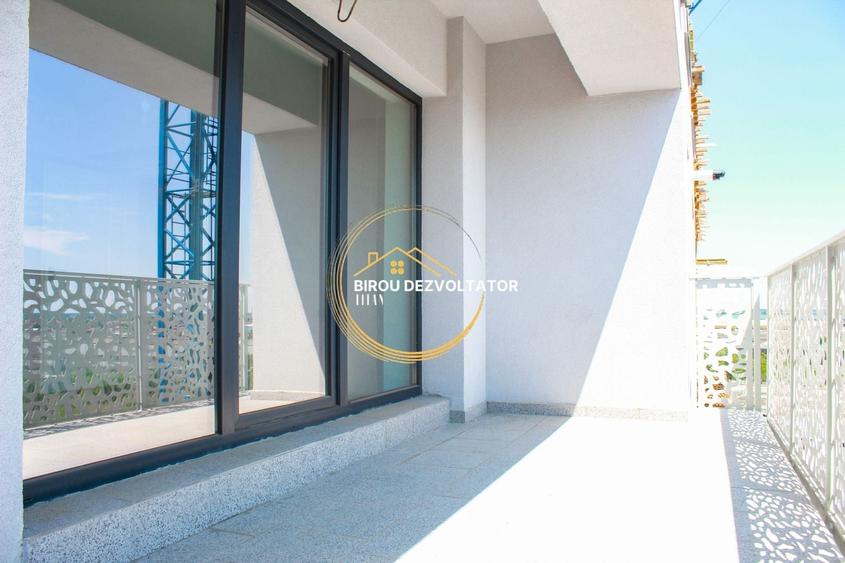 Apartament cu 3 camere decomandat în P-ța Rosetti
