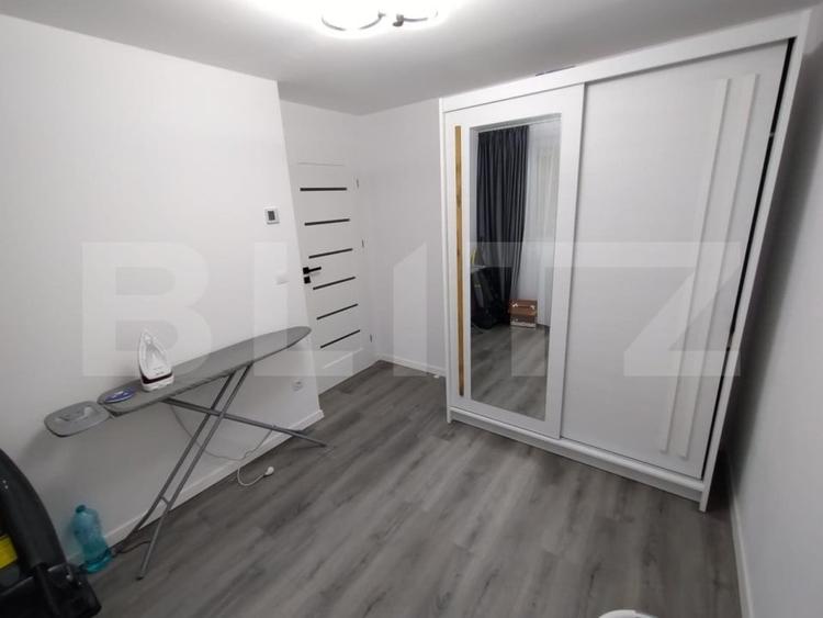 Apartament cu 3 camere decomandat, mobilat în Năsăud