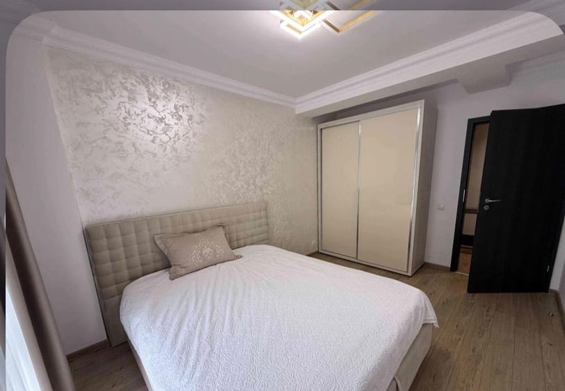 Apartament cu 4 camere nedecomandat în Drumul Taberei
