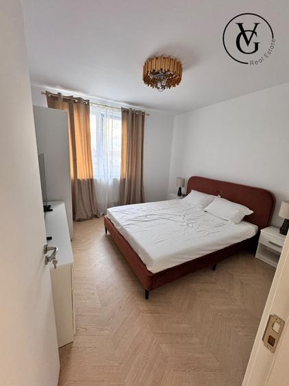 Apartament cu 2 camere semidecomandat, mobilat în Delfinariu