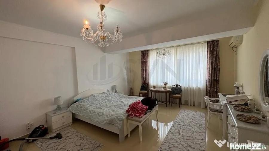 Apartament cu 2 camere decomandat în Dorobanți