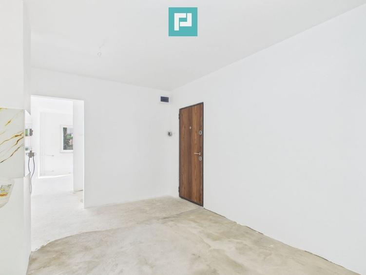 Apartament cu 3 camere decomandat în Decebal
